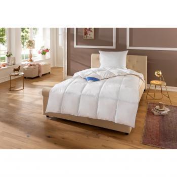Daunenbettdecke & Federkissen HANSE BY RIBECO „Lina“ – 135 × 200 cm & 80 × 80 cm