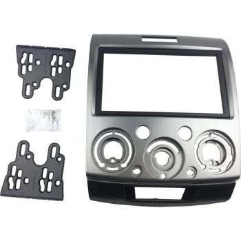 Radio stéréo 2 DIN avec fascia montable sur Ford Everest et Mazda BT‑50
