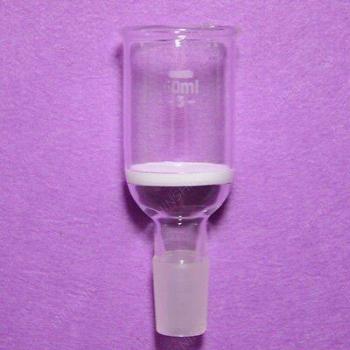 Embudo de vidrio 60 ML con conexión 24/29