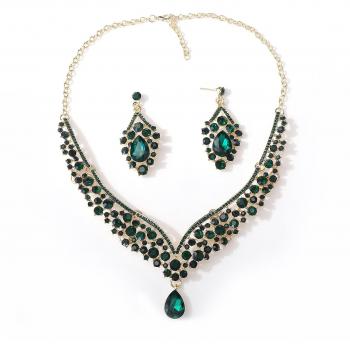 Choker Verde Esmeralda con Cristales