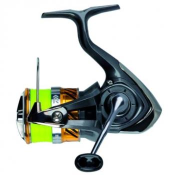 Daiwa 20 LAGUNA LT 3000-C Spinnrolle JB4 0.19mm geflochten