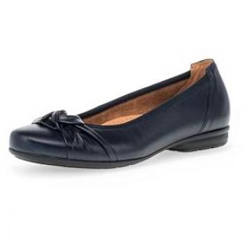 Gabor Ashlene Elegant Black Everyday Flats – Women’s Size 3