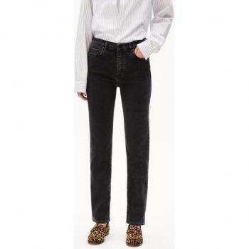 Vrouwelijke Jeans “Carena” van Armed Angels