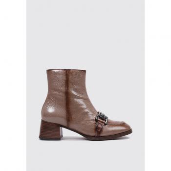 Zapato de tacón alto mujer, color taupe, modelo Tasmania de Sandra Fontán
