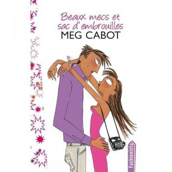 Beaux mecs et sac d'embrouilles