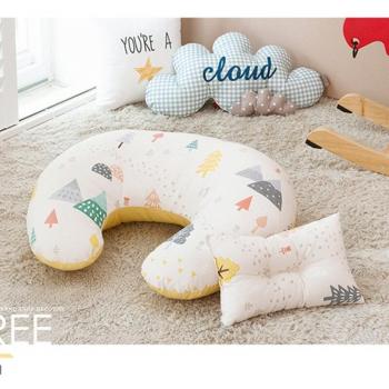 2 Pcs Anti-Spit Milk Baby Pillow Set