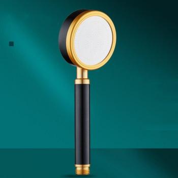 Rivage Noir: Pommeau Douche à Économie d’Eau