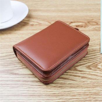 Cartera plegable con compartimentos para tarjetas