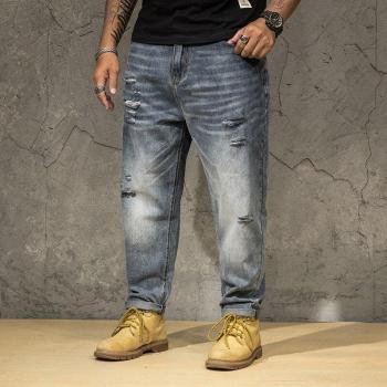 Vaqueros Retro con Patrones de Agujero para Hombres Talla Extra Grande