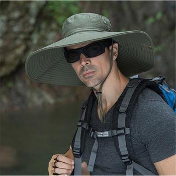 Chapeau de randonnée et pêche