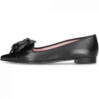 Pretty Ballerinas