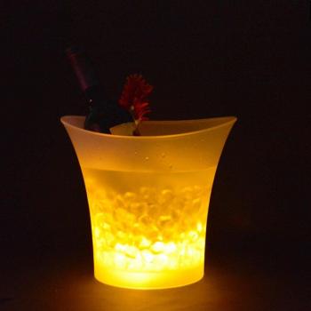 IceBox LED 5L