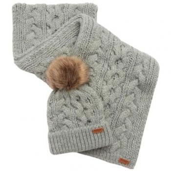 Stile Damoni: cappello e sciarpa