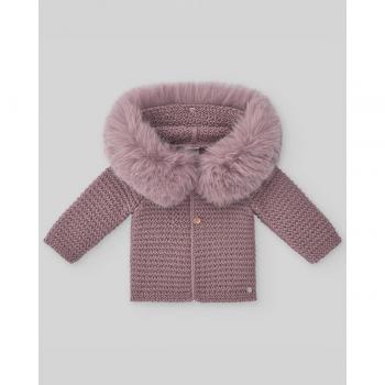 Chaqueta de punto con capucha y pelo de Paz Rodríguez