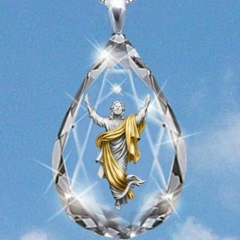 Jesus Design Crystal Pendant Jewelry