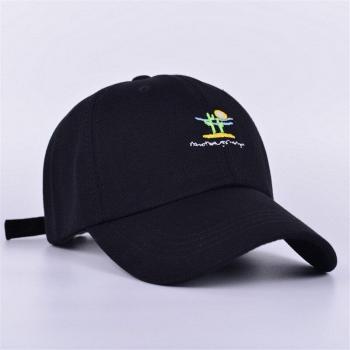 Bordado Cactus en Gorra de Algodón
