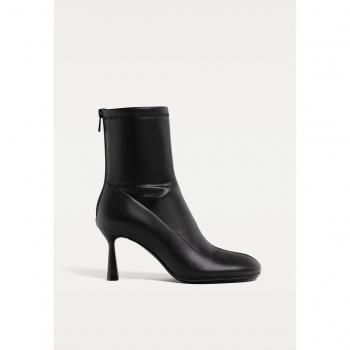 Stradivarius Schlichte Stiefeletten – Schwarz, 35, eleganter Absatz