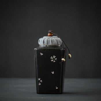 Depósito Cerámico para Té y Alimentos Luwu