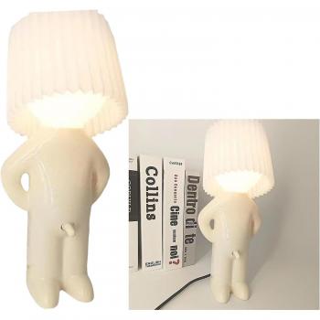 Niño Iluminado Luz Tímida
