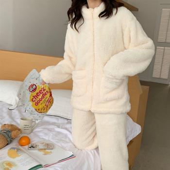 Nuit de confort femme – Pyjama hiver à molleton corail