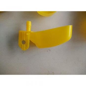 Bebedero automático para aves