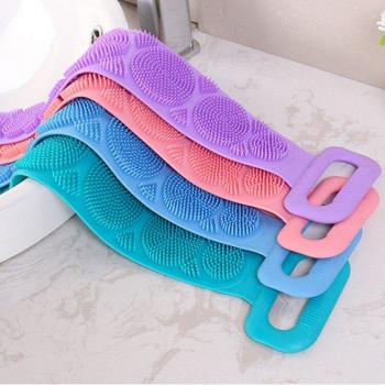 Serviette de bain à massage intégré