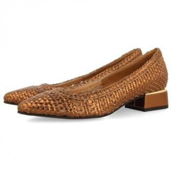 Zapatos de salón de mujer con trenzado artesanal y tacón de Gioseppo