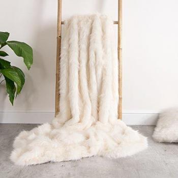 Icon Extra Large Faux Fur Blanket