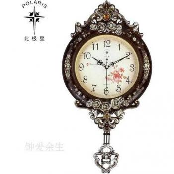 Nordische Design Wanduhr