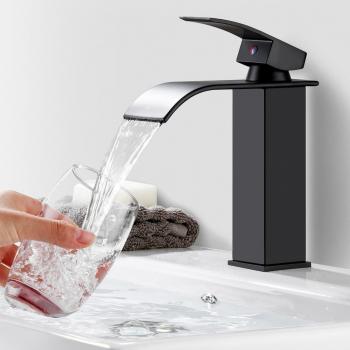 LED Riverfront Chrome Mixer