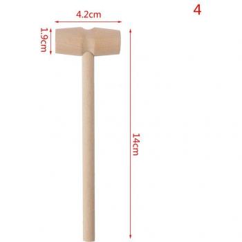 Handwerklicher Holzhammer