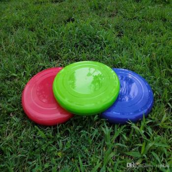 Disc Throwing Toy for Outdoor Fun