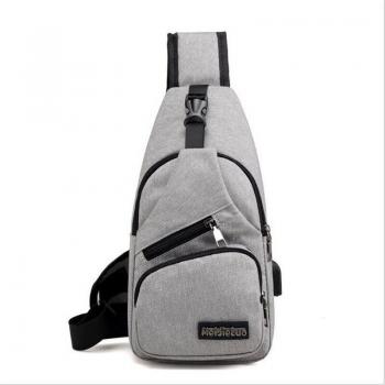 Men's 2022 Traveler USB Charging Messenger
