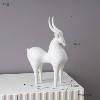 Escultura decorativa de caballo para sala de estar