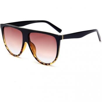 Ovales Femmes Luxe – Style Retro
