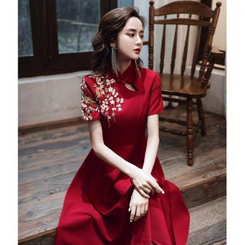 Kurzarm Brautkleid im Vintage-Stil