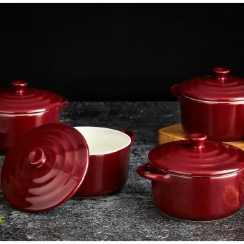 Set of 4 Red Mini Casserole Dishes (10cm)