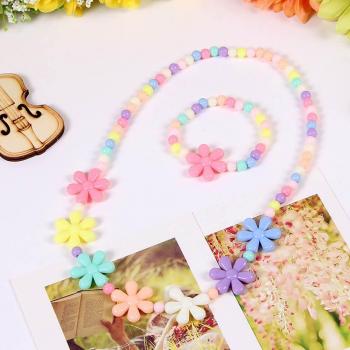 Conjunto de flor para niñas: collar, pulsera y aretes de imitación