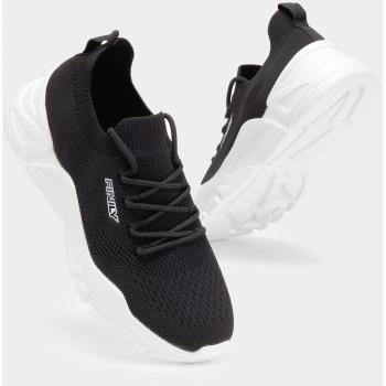 Black and White Lightweight Women's Trainer by Warmup (Size 8)