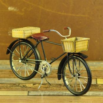 Collection de mini vélos décoratifs