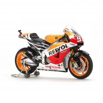 Tamiya Repsol Honda RC213V4 1:12 Motorbike Model Kit