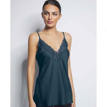 Encajado Selmark: Top Lencero Escote V