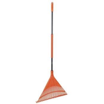 Râteau à ressort Black+Decker 168 cm, dimensions 60×5,5 cm, poignée confortable, couleur orange/noir