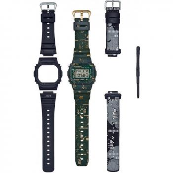 Casio G-Shock DWE-5600CC-3JR Herren Uhr mit Carbonstruktur