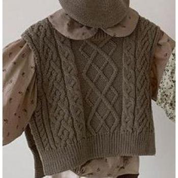 Retro Leaf Pattern Baby Boy/Woman Knitted Vest