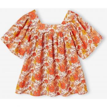 Blusa de niña con estampado de flores y mangas mariposa
