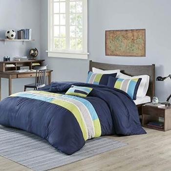 All‑Season Navy Zone Bedding
