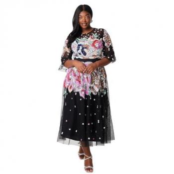 Plus Size Black Hand Embellished Midi Dress with Short Sleeves