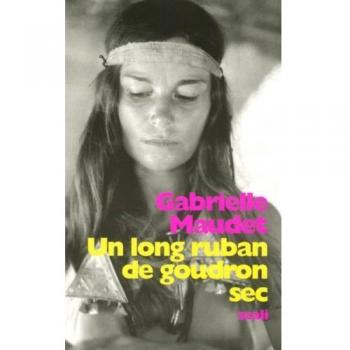 Un long ruban de goudron sec