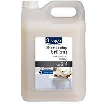 Shampooing non glissant pour sols intérieurs